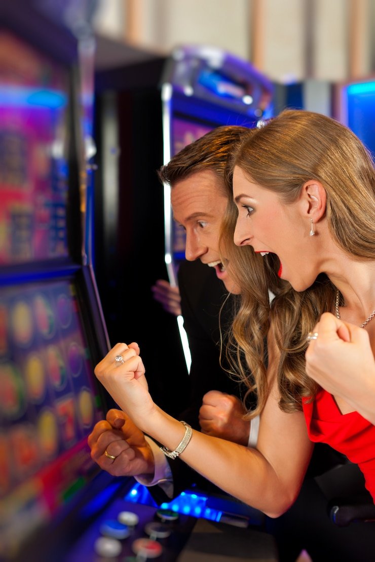 168 slot platform showing football, live-dealer, slot, and esports game categories on mobile and desktop